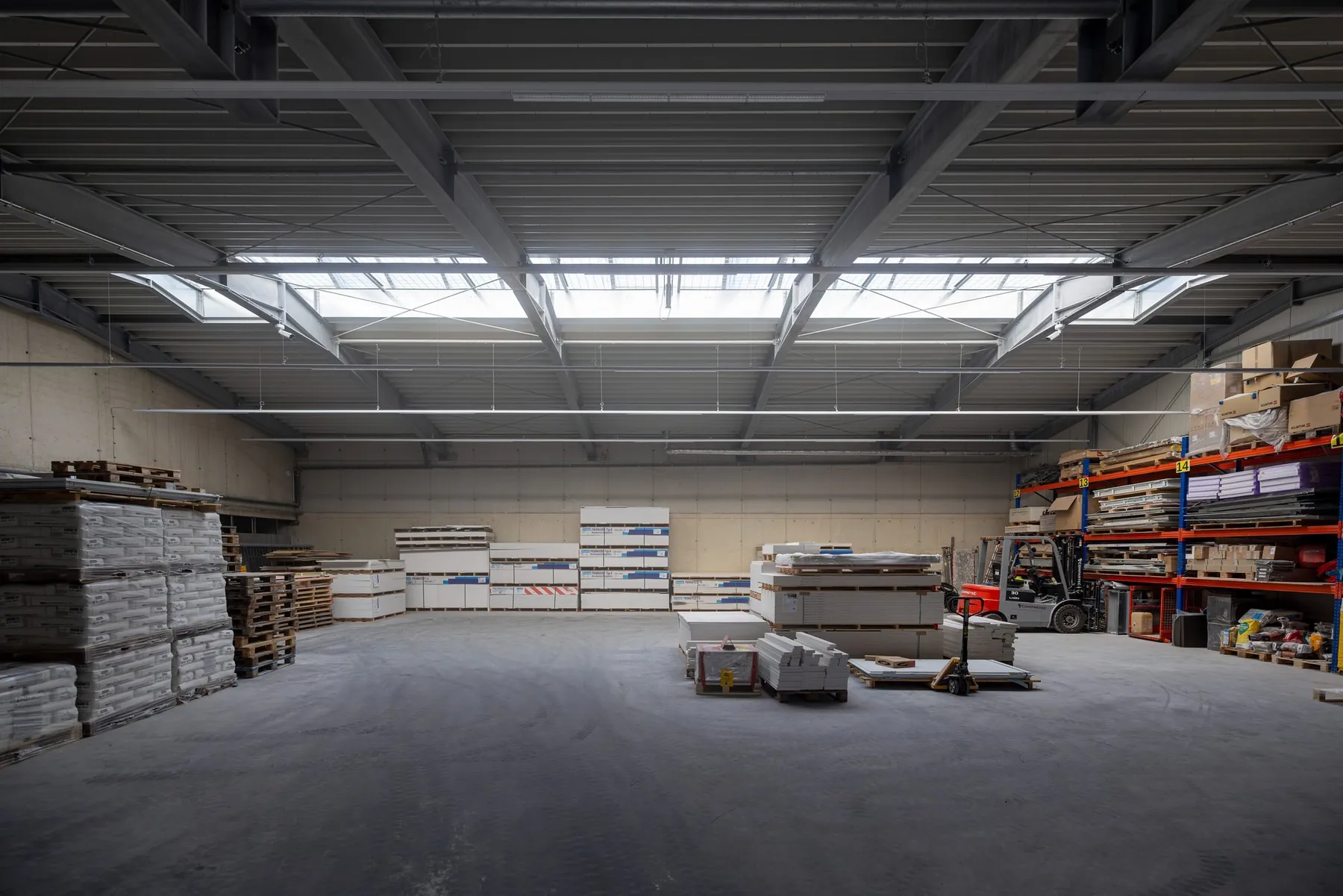 Eigenes Materiallager der heby Brandschutz GmbH