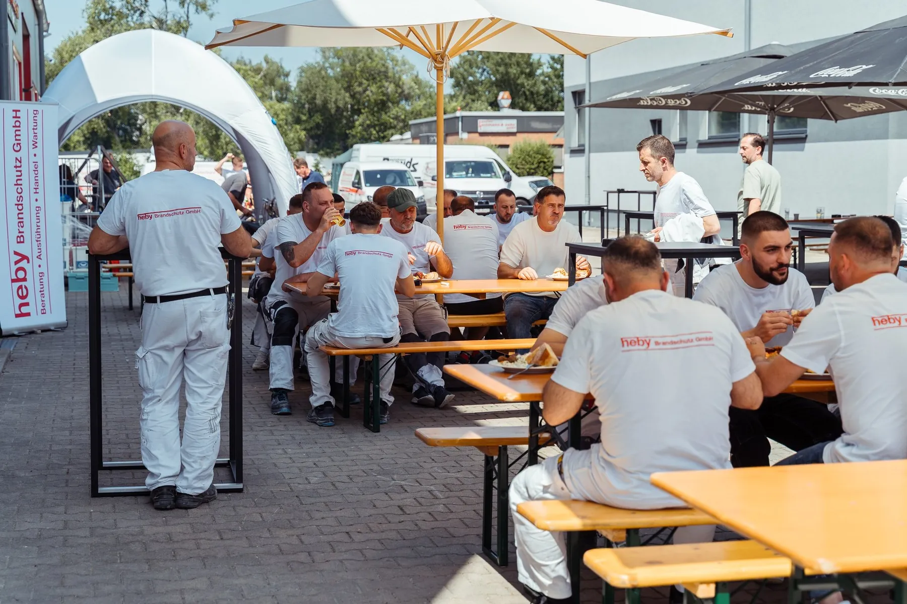 Das heby-Team beim Sommerfest